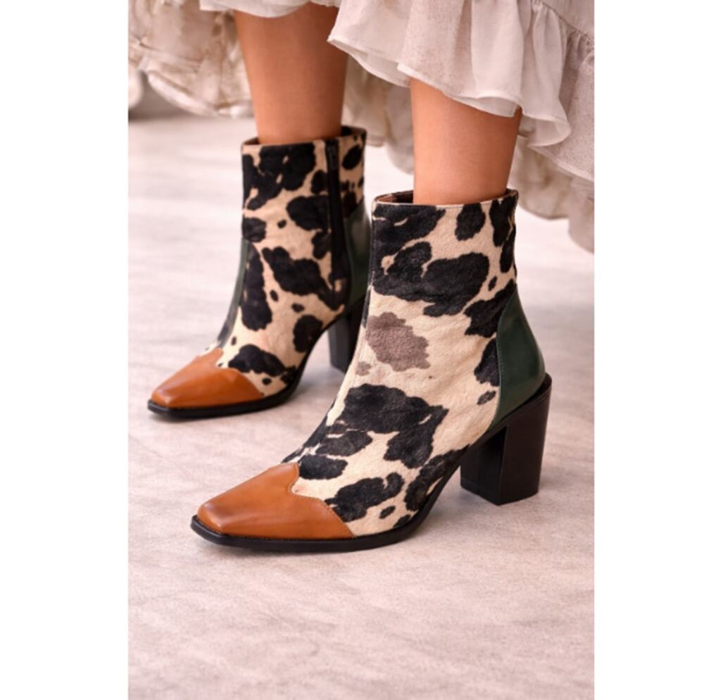Jeffrey Campbell Pony hair Animal Print Leather Boots Size 6